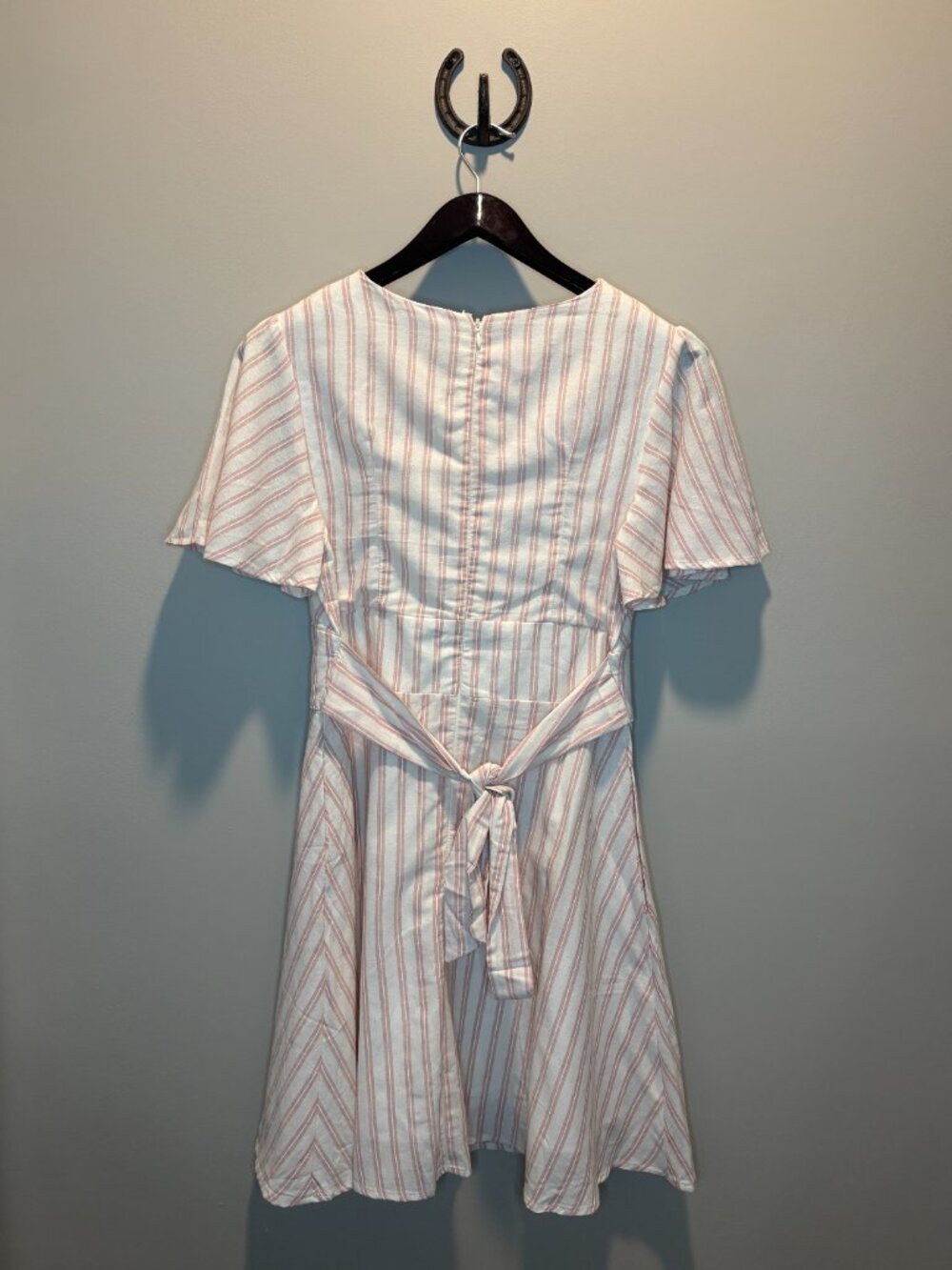 Davi & Dani Pink White Striped Flutter Sleeve Mini Dress - Picture 3 of 3